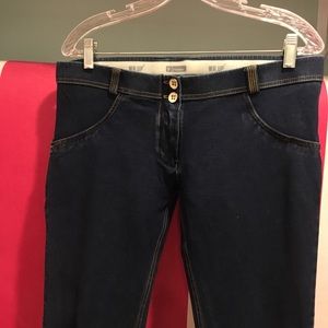 Freddy’s Jean Leggings